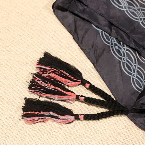 Johnny Was Black Floral 42” Scarf With 3 Tassels Each Corner, NWOT, DISC. Box - Picture 6 of 8